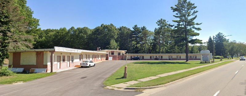 Bridgman Inn (Lazy V Motel) - From Web Listing